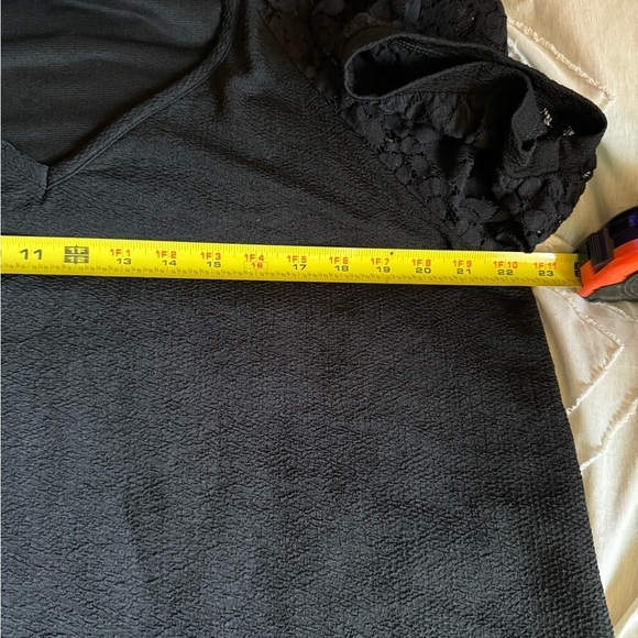 Plus Carmen lace puff sleeve top 1x - Picture 4 of 6